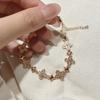 Exquisite Four-Leaf Clover Bracelet for Women: Luxury, Fashionable, Versatile Accessory