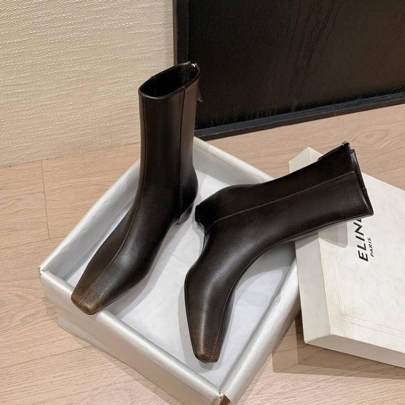 

Autumn and winter women s leather boots solid color low heel versatile large size women s boots rear zipper fashion boots square heel cowhide low boot 39 чёрный