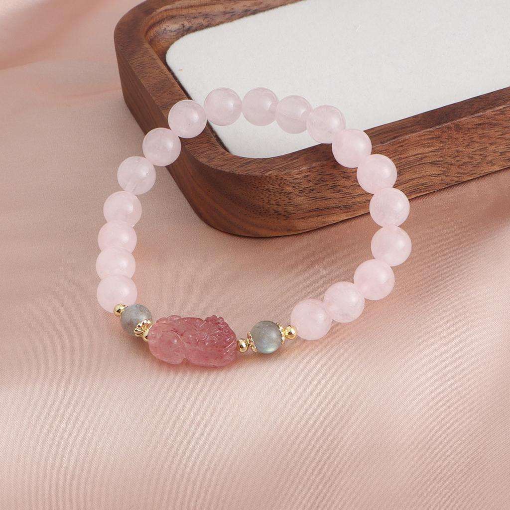 Natural powder crystal bracelet powder crystal strawberry crystal Pixiu girl heart new Chinese bracelet peach blossom wealth for girlfriend