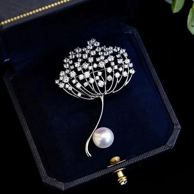 Nieuwe natuurlijke parel paardenbloem corsage broche mode trui sieraden voor vrouwen lege lade
