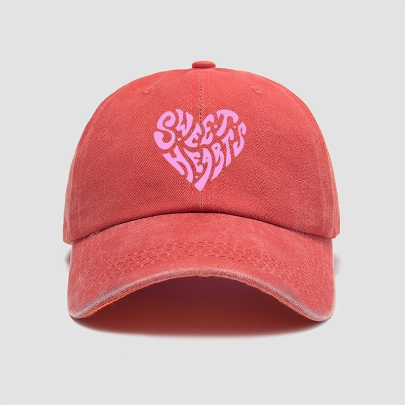 

Pink heart-shaped letter printed baseball cap, versatile for daily use, sweet girl s hat, outdoor sun protection and shading Adjustable