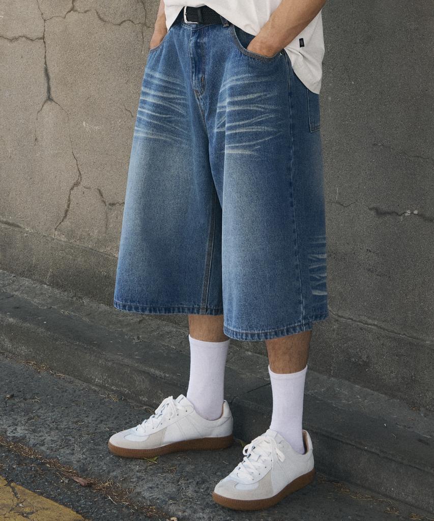 Beokeuldaun Simple Triple Stitched Standard Wide Fit Long Bermuda Denim Pants (Indigo)