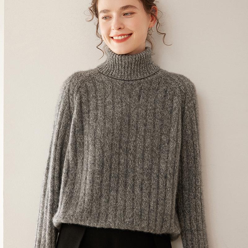 Women's Cashmere Knit Base Layer Top: Three-Strand, Long Sleeve, Loose Fit, Warm, High Neck, Soft, Versatile, Skin-Friendly Sweater