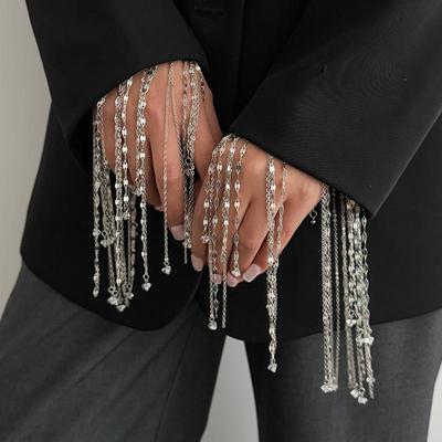 Fashionable Creative Long Tassel Bracelet With Geometric For Women Exaggeration Chain Bracelet Decoration Hand Jewelry Gifts