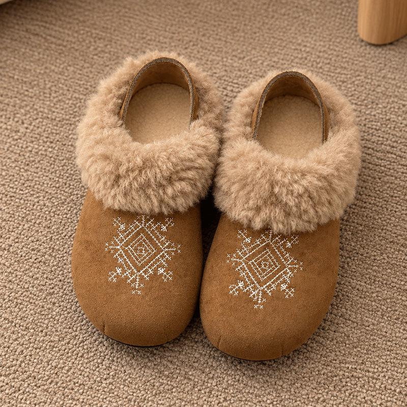 Two wears embroidered warm fluffy shoes Boken shoes for women's winter new outer wear piled thickened cotton slippers
