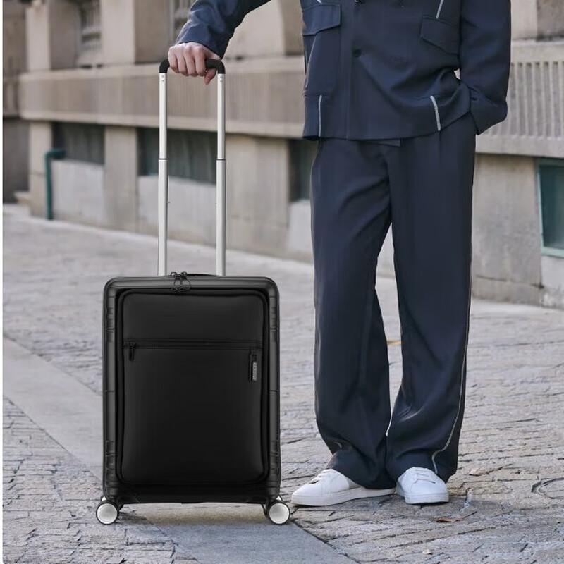 AMERICAN TOURISTER NH4 Spinner Luggage