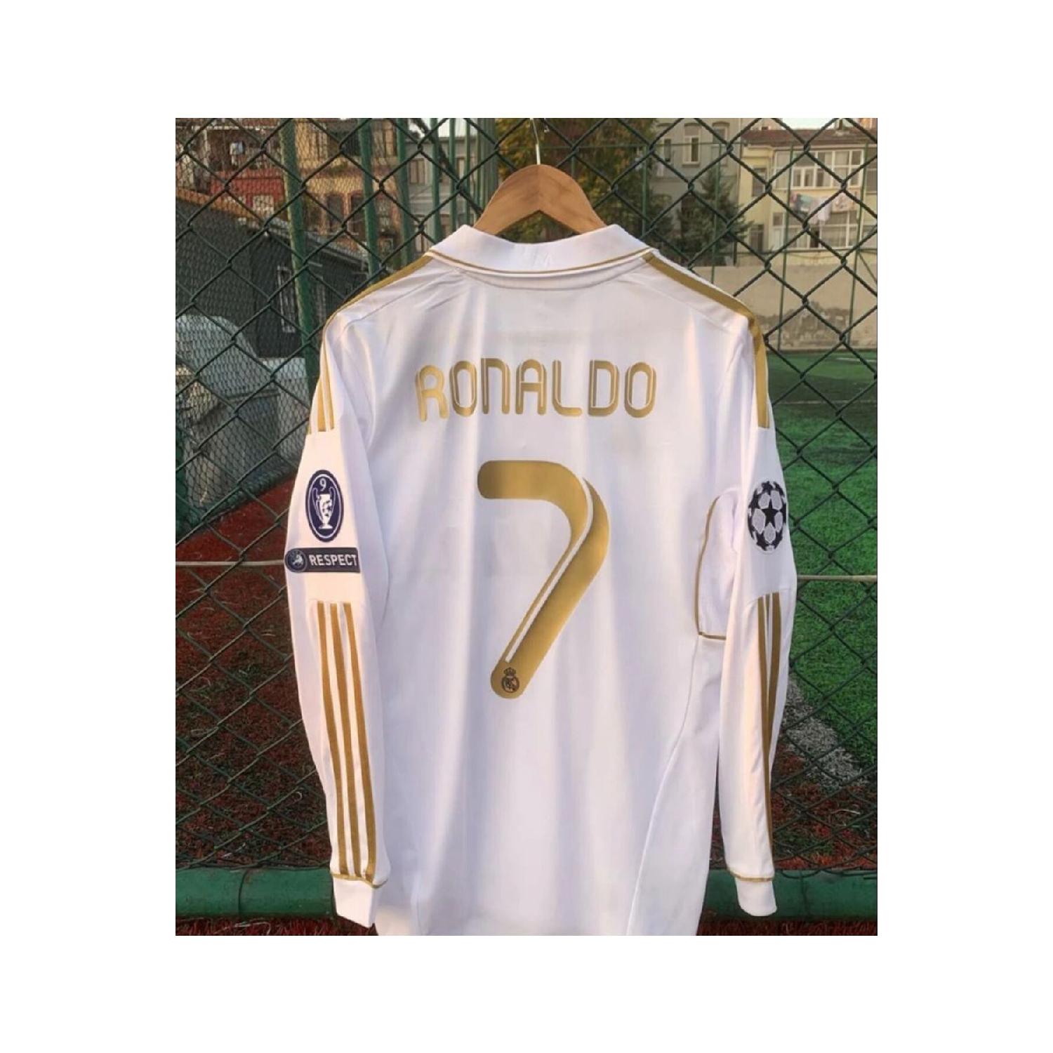 

Белая майка Redro с длинными рукавами сезона 2011 Ronaldo Bwim
