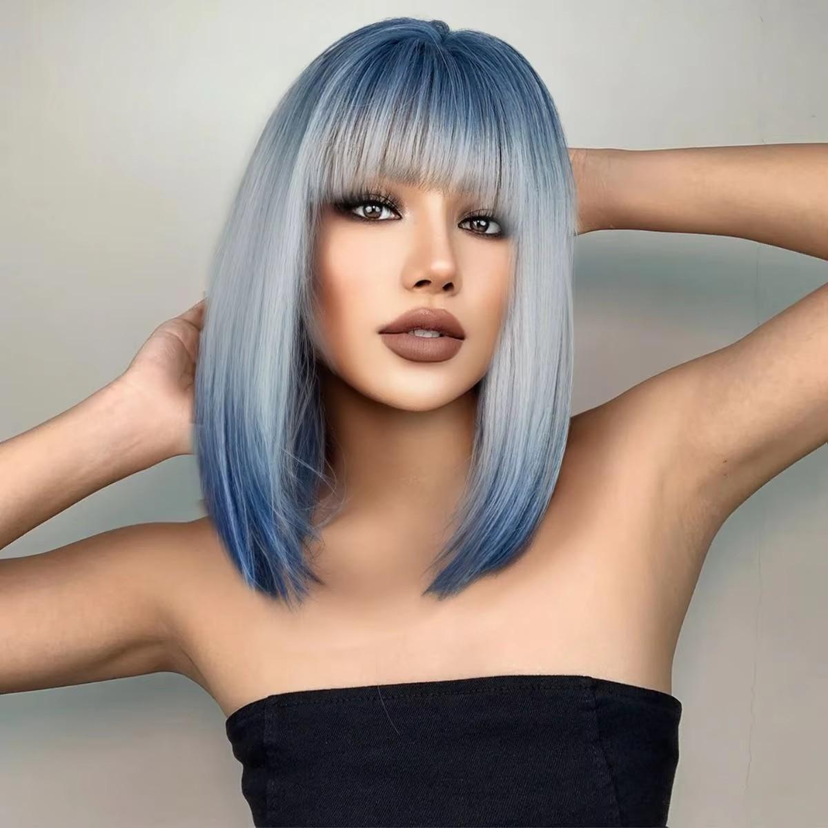 

Blue And White Gradient Short Straight Synthetic Hair Wig for Women Bob Style Costume Party Halloween Ladies Dress up синій