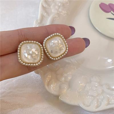 Luxuriöse quadratische Ohrstecker im Vintage-Stil für Frauen, modische Muschel-Ohrringe, geometrischer Trendy-Schmuck für Damen