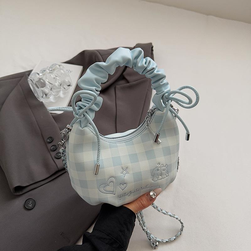 

2025 лето новая сумка-мессенджер на цепочке нишевая сумка-облако подмышечная повседневная на одно плечо ретро клетчатая маленькая сумка женская синий