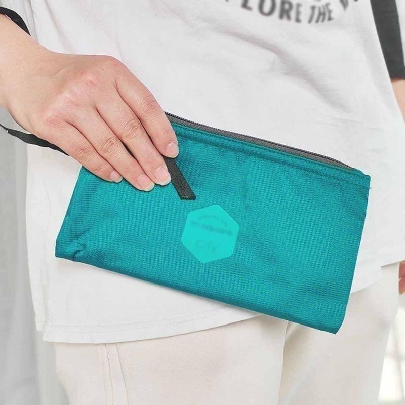 

Portable Travel Document Passport Case, Three-layer Zipped Bags, Card Case, Hand-held Wallet, Mobile Phone Bag Without shoulder straps озеро синий