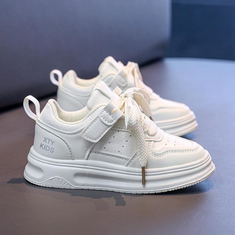 

Girls shoes little white shoes spring and autumn 2025 new children s sports shoes girls middle school children board shoes primary school students 26