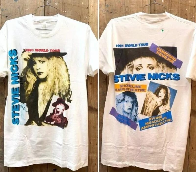 

Stevie Nicks 90s Retro style 2 Side Unisex Short Sleeve Unisex T shirt S5XL Unisex T-Shirt M