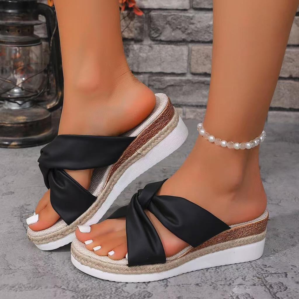European and American large size slope heel slippers fashionable versatile bow 2025 new casual beach slippers women
