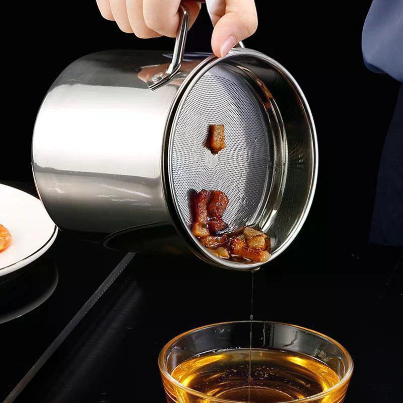 Durable Stainless Steel Oil Pot With Built-in Filter - Easy To Invert Design, Leak-proof And Convenient Kitchen And Restaurant