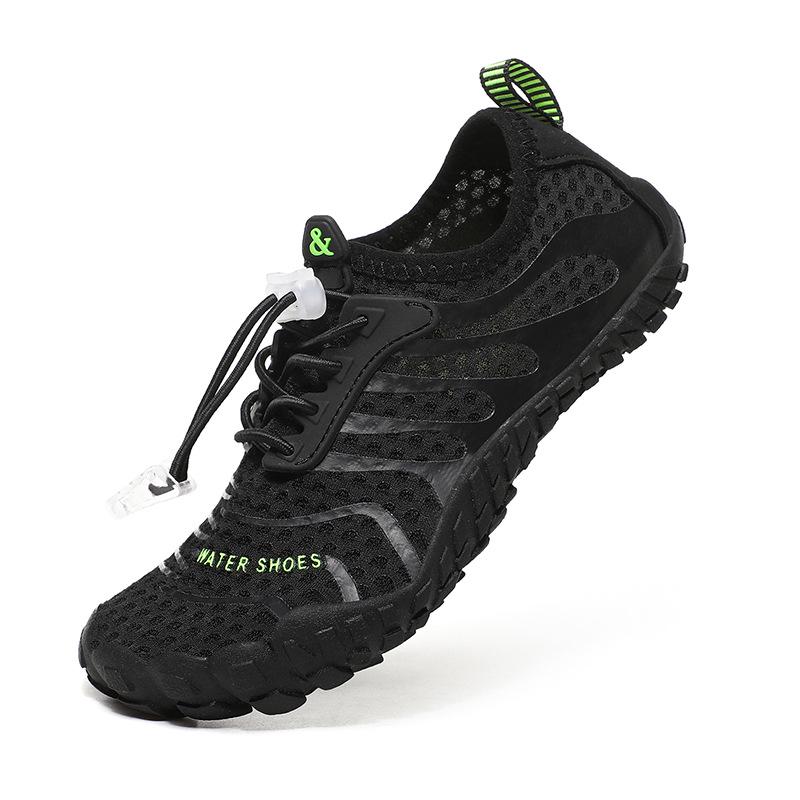 

Versatile Water & Land Shoes: Perfect for Hiking, Indoor Workouts, Yoga, Swimming, and Beach. Stylish Unisex Design. 31 чёрный