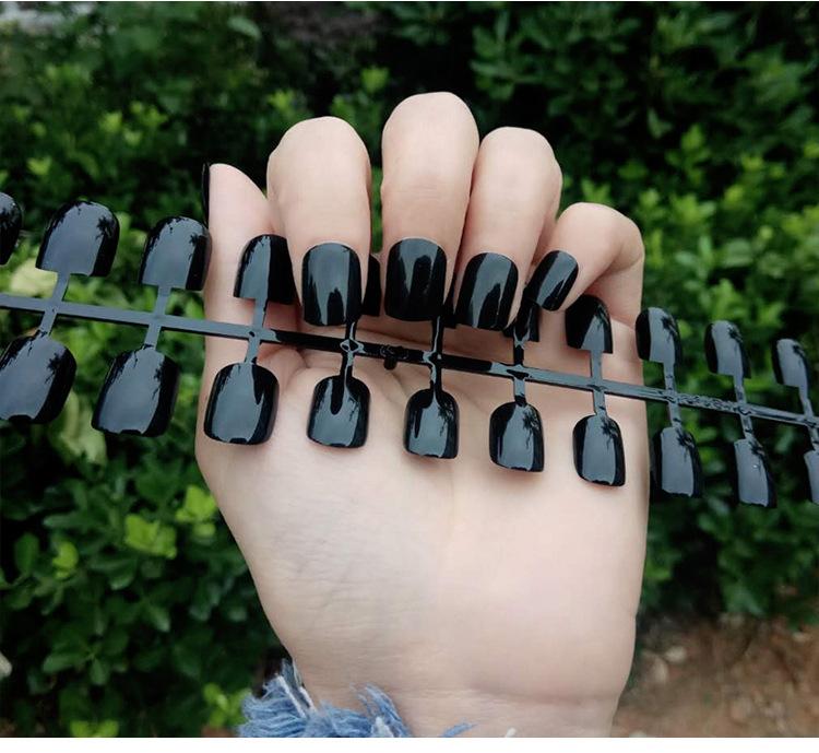 

24 шт./компл. DIY быстрые ногти с короткой плоской головкой, однотонные накладные ногти, разноцветные полоски, готовый маникюр, маникюр
