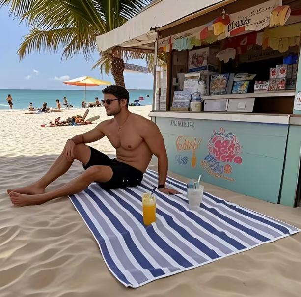 

Grey Striped Beach Towel with High Absorbency Bright Colors Travel and Home Use Bath Towel Beach Towel Camping Towel Pad W40*H60(CM)
