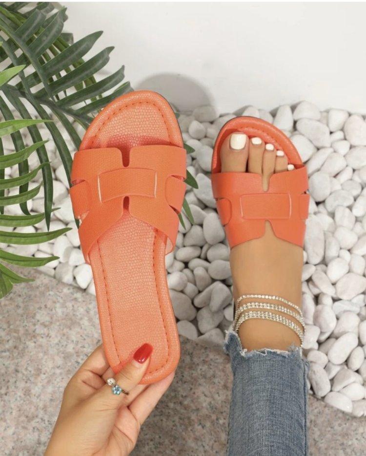 Large size flat-bottomed cool slippers 2025 new casual outer wear simple and fashionable square head beach soft-bottomed cool slippers