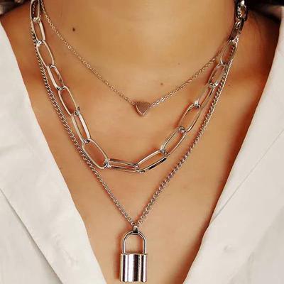 Modische, modische Halskette mit mehrschichtigem Metallkettenanhänger für Damen