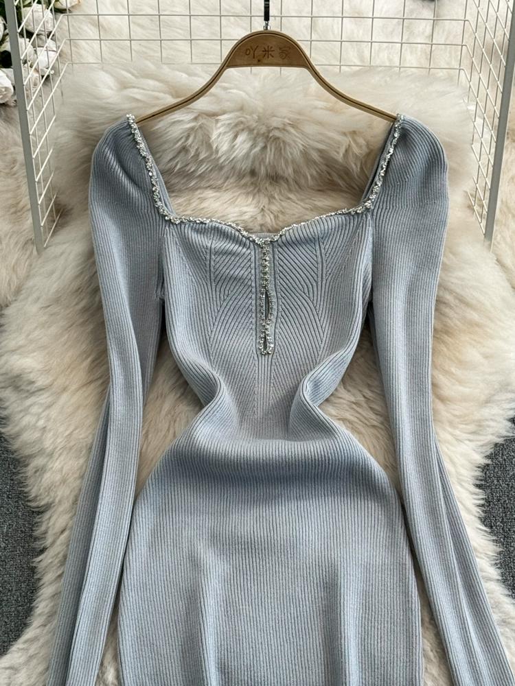 Осенне-зимнее платье с длинными рукавами — фото 16