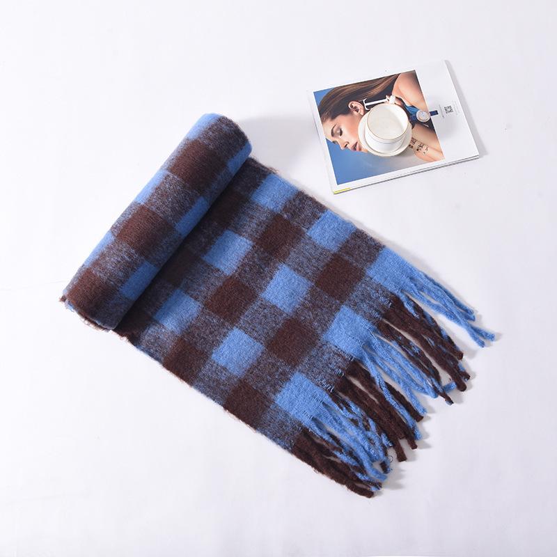 Korean atmosphere scarf warm fashion versatile white student cycling windproof ear protection extended plaid scarf