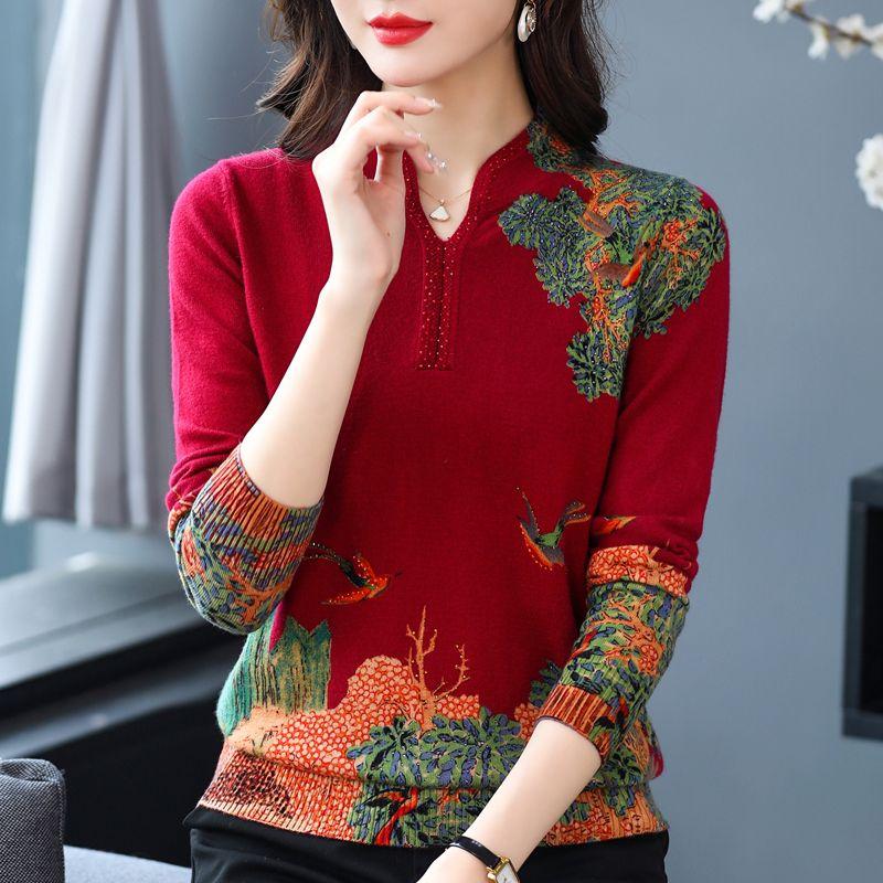 

100 Woolen Sweater for Middle-Aged and Elderly Women in Erdos City Classy Retro V-neck Knitted Loose Tops Ladieswear Sweater Wine Red XL