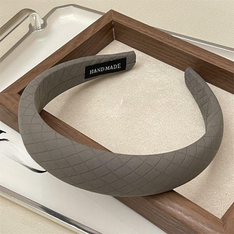 

Women s Sweet And Fresh Style Sponge Hairband In Trendy Candy Colors сірий колір
