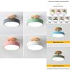 Minimalistische nordische LED-Deckenleuchte mit Holzkörper für die Beleuchtung von Hausfluren