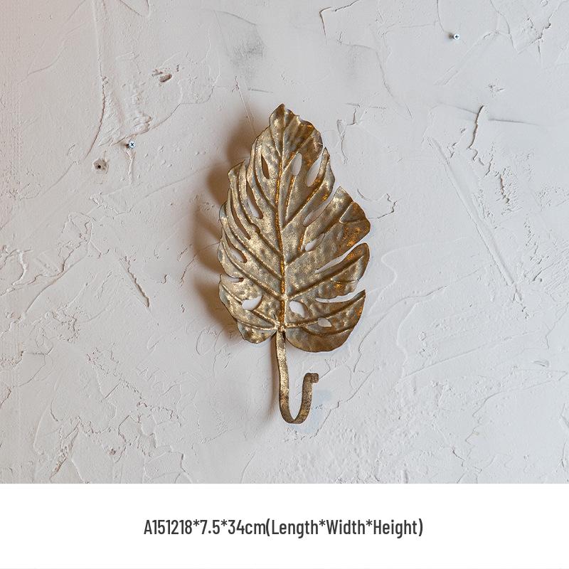 Bohemian Leaf-Shaped Wall Hanging for Bedroom or Christmas Décor