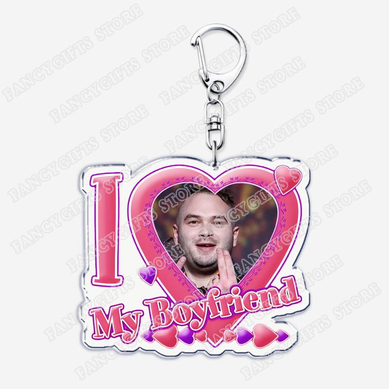 

Hot French Rapper JUL Keychain for AccessoriesI Love My Boyfriend Oh Qu elle Est Belle Heart Keyring Jewelry Fans Friends Gifts