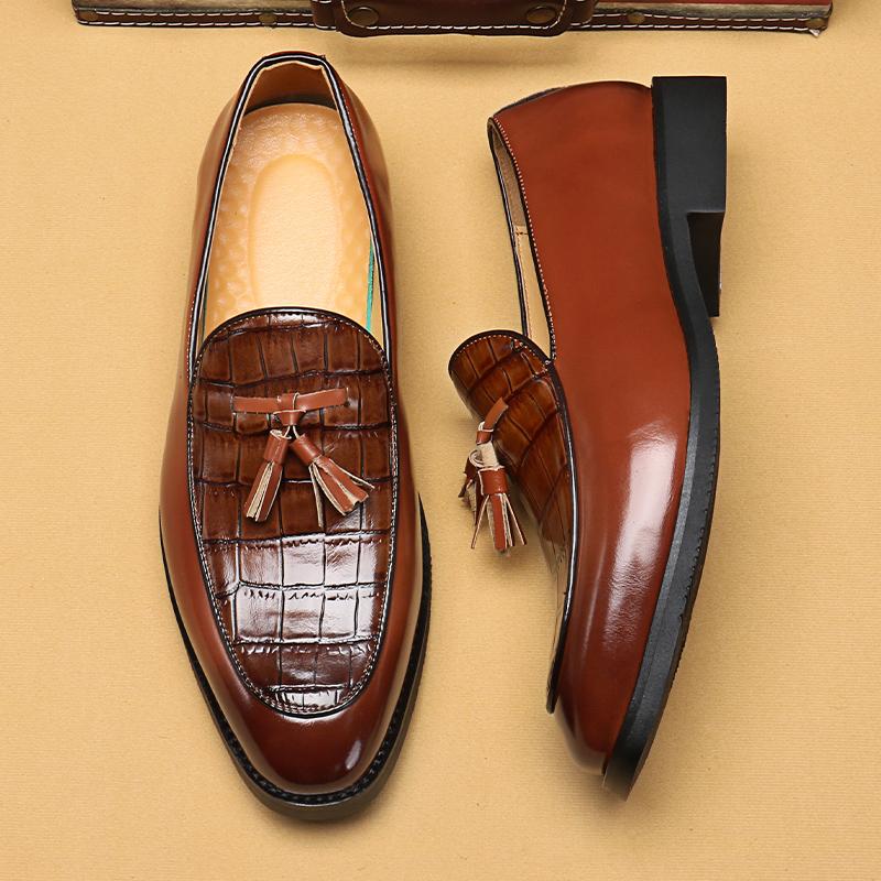 Fashion Men's Trendy Designer Tassels Loafers Mens Slip-on Casual Leather Shoes Men Party Wedding Outdoor Flats