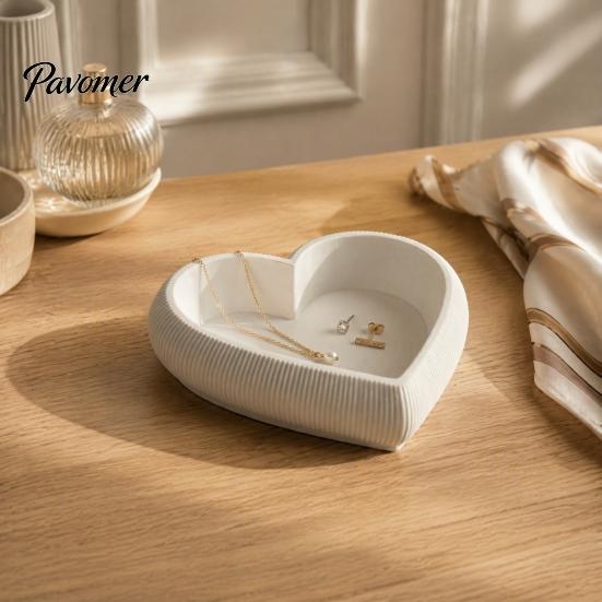 Necklace Storage Plate Heart Shaped Jewelry Tray, 3D Printed Ring Earring Holder, Accessory Organizer Romantic Desktop Trinket Dish for Dresser
