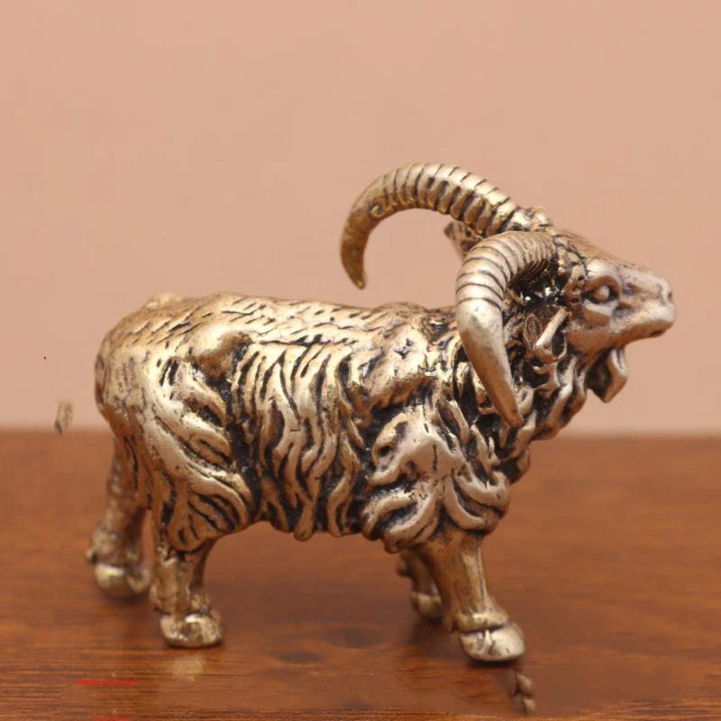 Vintage Miniatures Figurines Bronze Goat Desktop Ornament Brass Copper Sheep Craft Tea Pet Decoration M832 Home Decor Figurine