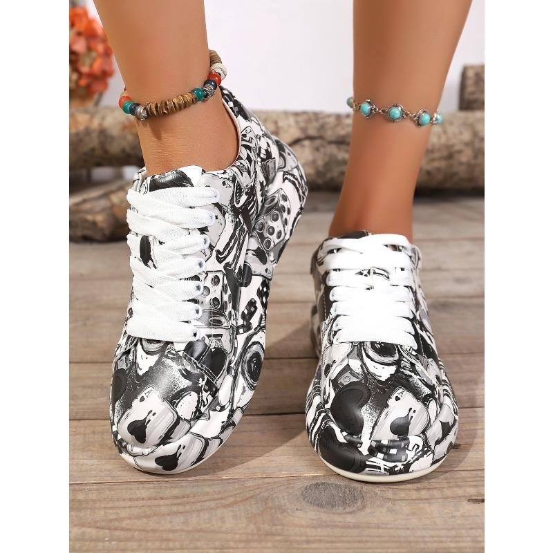 2025 New Arrival Oversized Sneakers with Colorful Letter Prints, Thick Soles, Lace-Up Round Toe, Sporty Style Women's Shoes