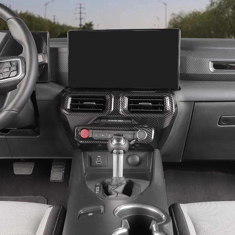 Vhodné pre Ford Mustang 2024 a novšie ABS Panel Dekoračný Kryt Ventilačnej Mriežky Klimatizácie Ochranná Nálepka Doplnky Interiéru Auta