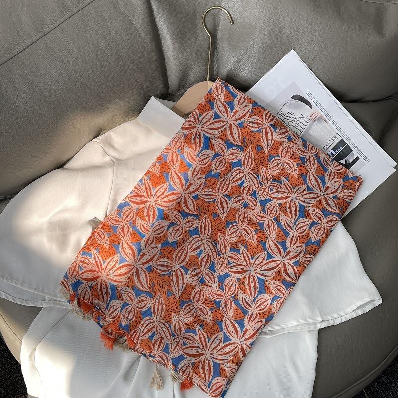 New Luxury Brand Lovely Floral Tassel Cotton Viscose Shawl Scarf Lady High Quality Soft Wrap Pashmina Stole Bufanda Muslim Hijab