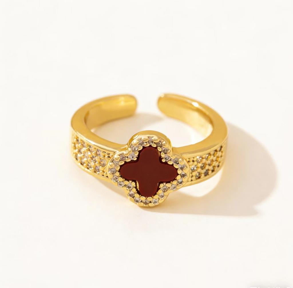 Classic and Versatile Four-leaf Clover Ring Adjustable Size Subtly Luxurious and High-end Four-leaf Clover Ring