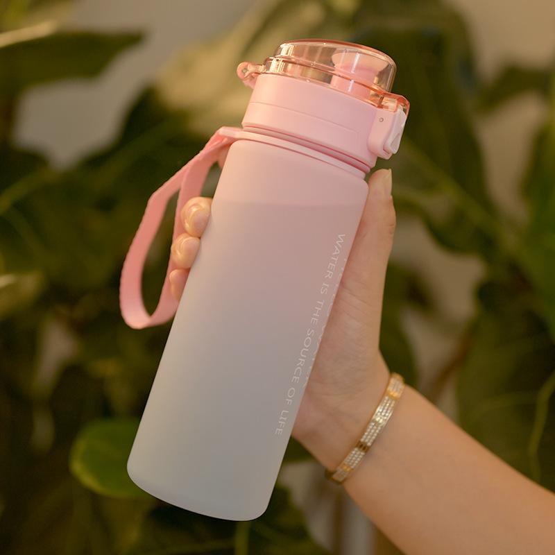Water bottle new high value gradual change matte water cup with rope wholesale summer students outdoor sports fitness plastic cup