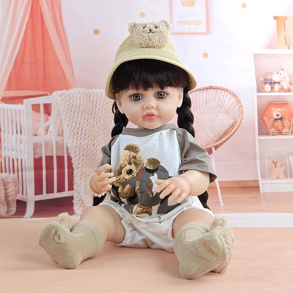 55cm Weiche Gummi-Babypuppe - Singt, Sitzt, Liegt - Perfektes Kindertagsgeschenk