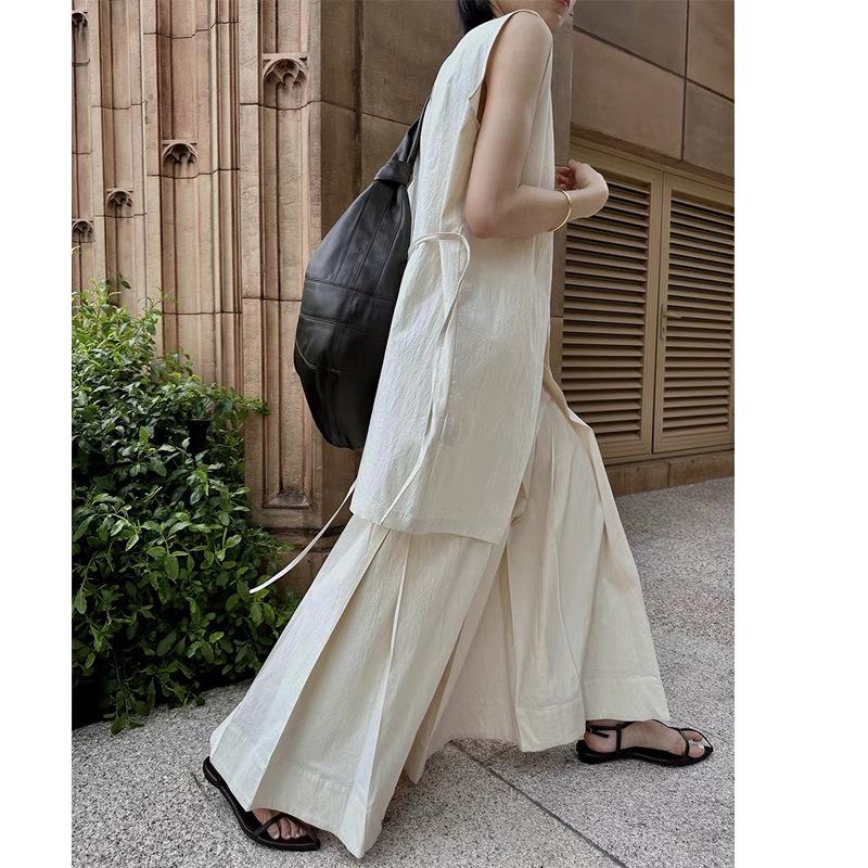 Cloud Surge: Zen-Style Deconstructed Pleated Skirt & Strappy Vest Set