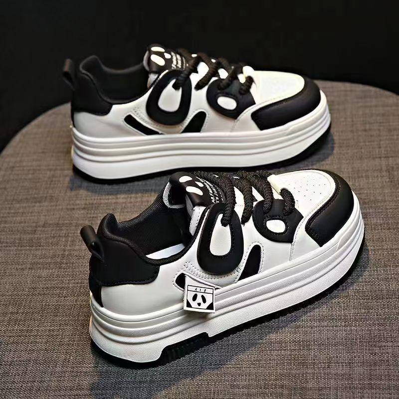 

Ugly cute big head black and white panda shoes women s 2025 summer and autumn new versatile thick-soled height-increasing sports niche casual boa 40