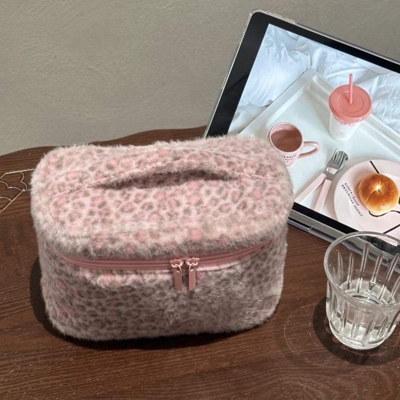 Ladies' Cosmetic Bag Plush Leopard Cute Kawaii Makeup Bag Fashion Hand-held Large Capacity Multifunctional Storage Bag Pouch