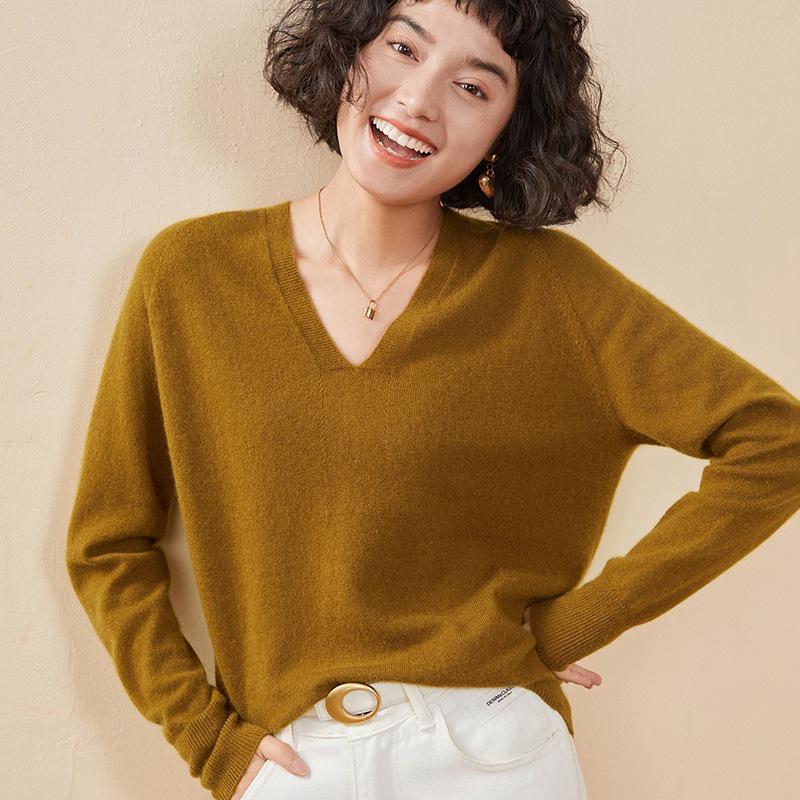 Women's Candy Color V-Neck Cashmere Sweater - Fashionable Knit Base Layer for Autumn/Winter 2025.