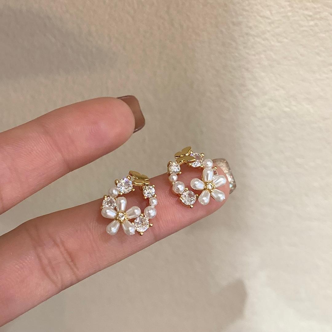 Zircon Flower Pearl Butterfly Earrings Women Elegant Sweet Fashion Jewelry