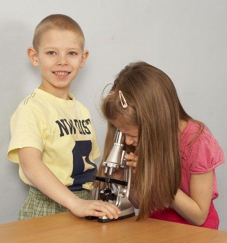 Microscope - Research Kit for the Young Explorer