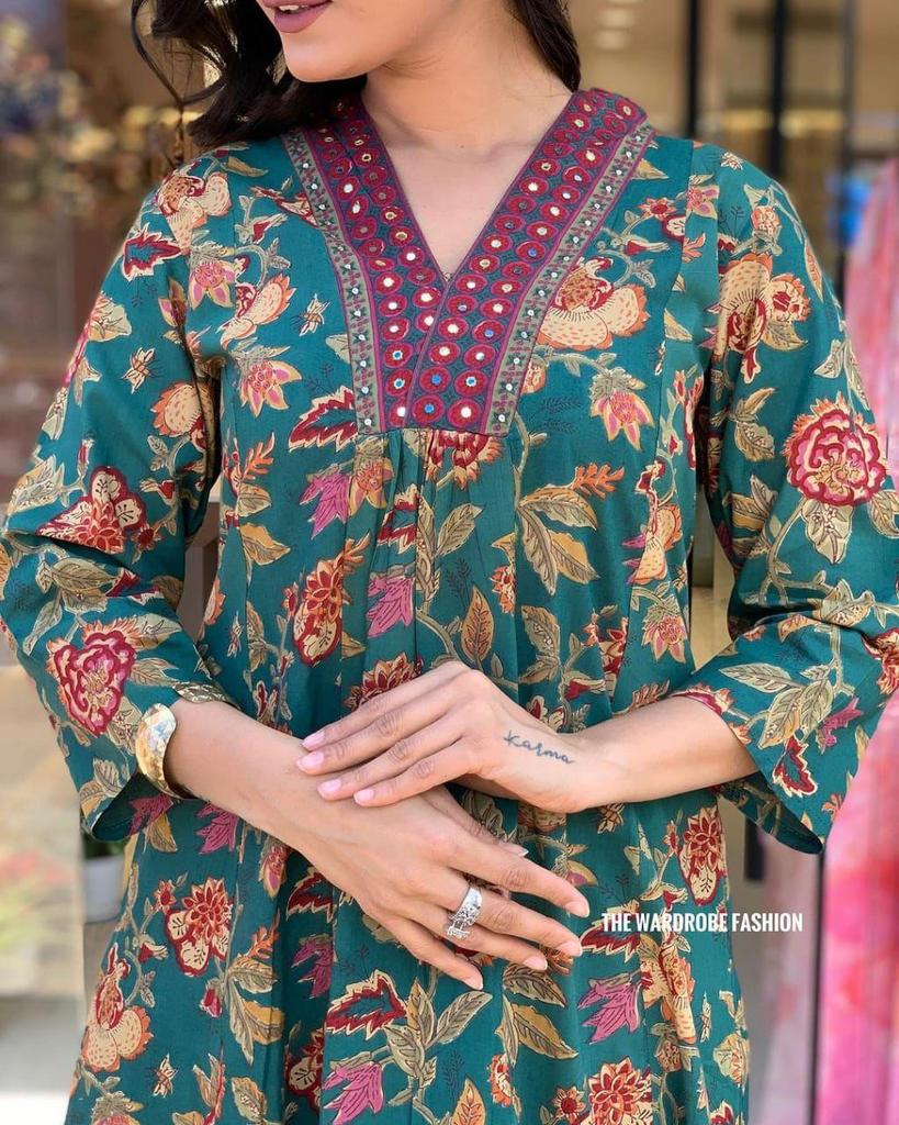 Women Designer A-line Kurta Pant Dupatta Set Indian Party Wear Top Tunic Salwar Suit Kurti