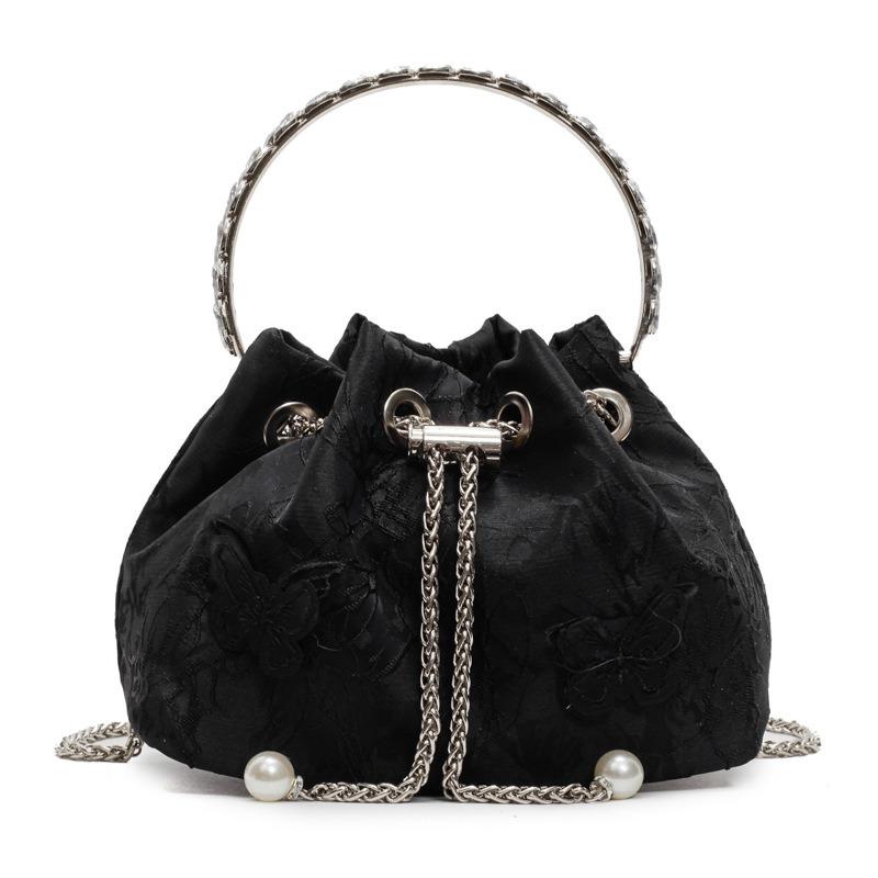 Spring and Summer New Personalized Embroidered Butterfly Pleated Bucket Bag Fashionable and Versatile Sweet Chain Crossbody Bag