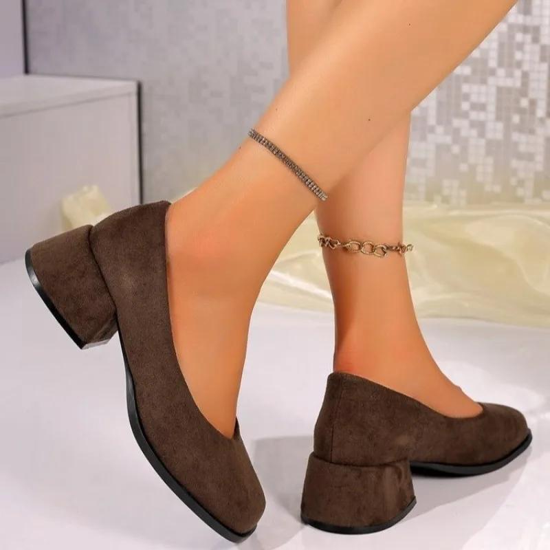 Mode 2025 Heißer Verkauf Basic Damen High Heels Eckige Zehenpartie Mittelhoher Absatz Outdoor Täglich & Büro Pumps Damen Flach Slipper Prägnante Neue Schuhe