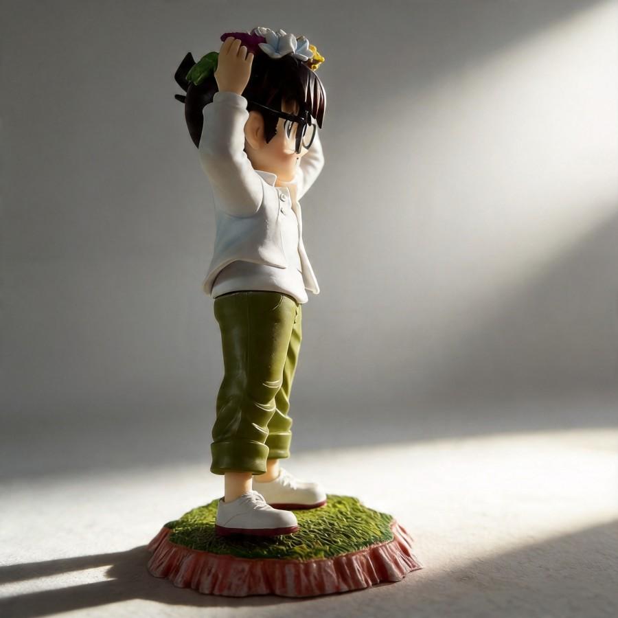 Detective Conan Anime Figure with Wreath Crown - 18cm GK Model Desktop Case Car Ornament Two-Dimensional Game Peripheral Toy